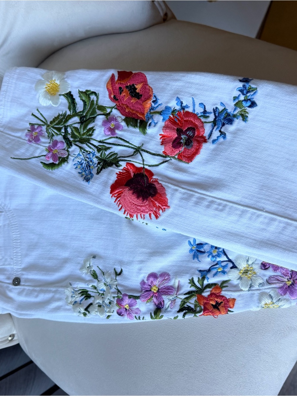 7 For All Mankind White Floral Embroidered Skinny Jeans Women Size 26 - Picture 3 of 8